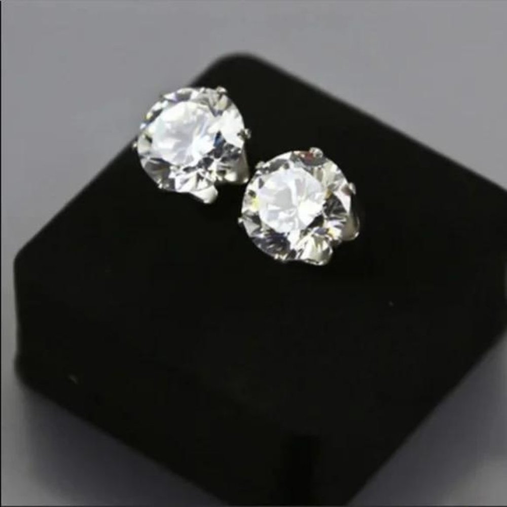 NEW 2.5 CT DIAMOND SILVER EARRINGS, BEAUTIFUL EARRINGS, CUTE EARRINGS. - Picture 4 of 4